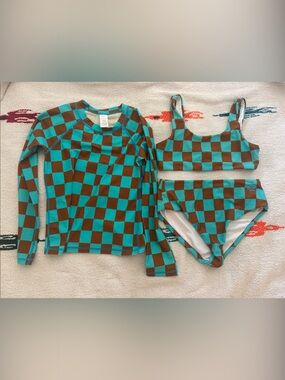 SEAESTA SURF Swim Checkered
Bikini Set with Long-sleeve Rashguard